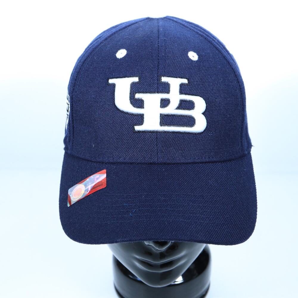 UB BULLS UNIVERSITY AT BUFFALO Top of the World Hat Cap NEW